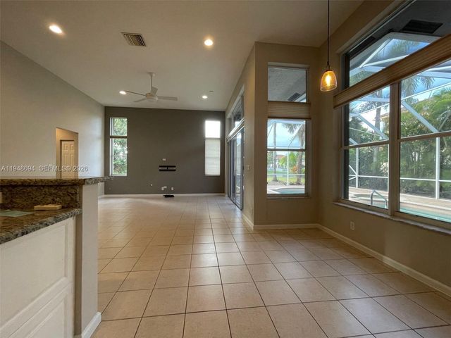 4023 Turnstone Ct 4023, Weston, FL 33331