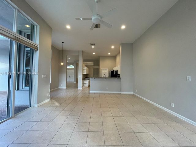 4023 Turnstone Ct 4023, Weston, FL 33331