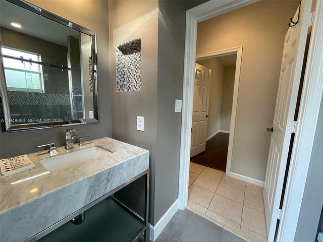 4023 Turnstone Ct 4023, Weston, FL 33331