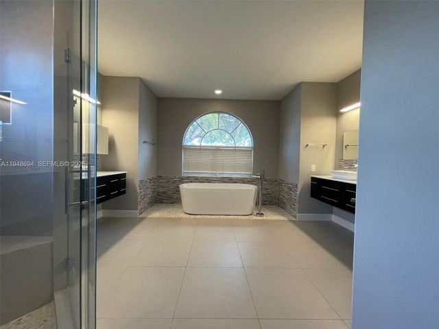 4023 Turnstone Ct 4023, Weston, FL 33331