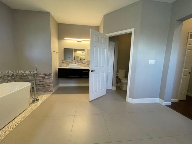 4023 Turnstone Ct 4023, Weston, FL 33331