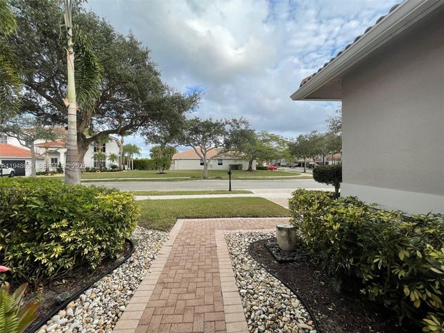 4023 Turnstone Ct 4023, Weston, FL 33331