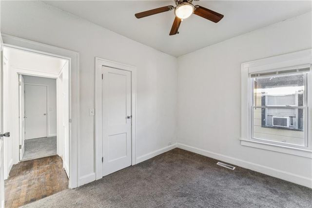 4438 Park Avenue, Kansas City, MO 64130