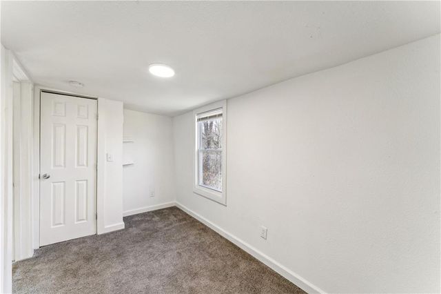 4438 Park Avenue, Kansas City, MO 64130