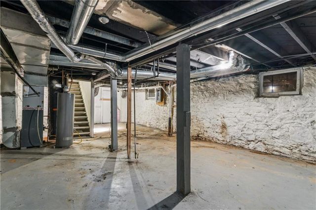 4438 Park Avenue, Kansas City, MO 64130