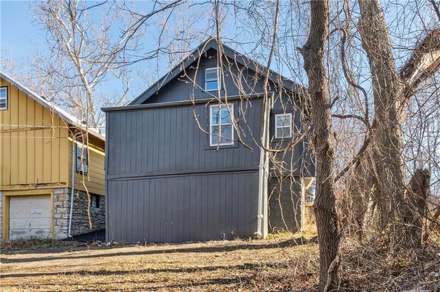 4438 Park Avenue, Kansas City, MO 64130