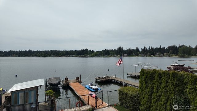 17218 Schuhs Lane, Stanwood, WA 98292