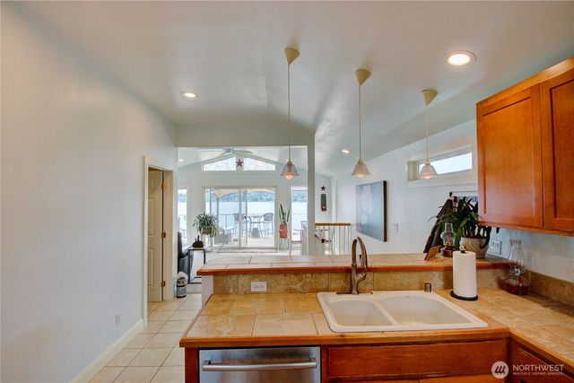 17218 Schuhs Lane, Stanwood, WA 98292