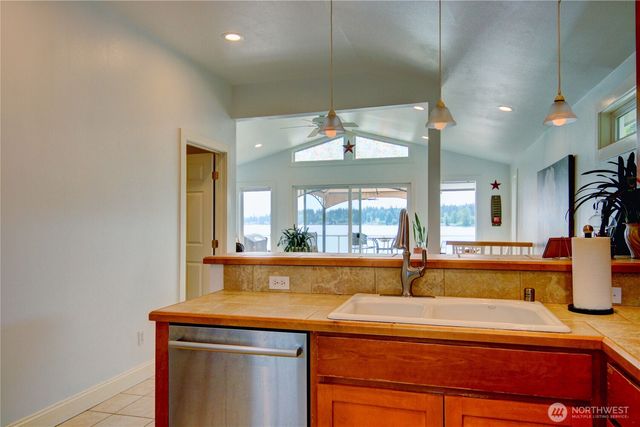 17218 Schuhs Lane, Stanwood, WA 98292