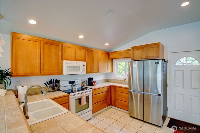 17218 Schuhs Lane, Stanwood, WA 98292