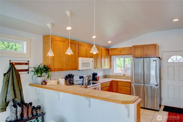 17218 Schuhs Lane, Stanwood, WA 98292