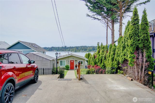 17218 Schuhs Lane, Stanwood, WA 98292
