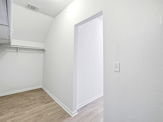 2911 Tilmon LN, Austin, TX 78725