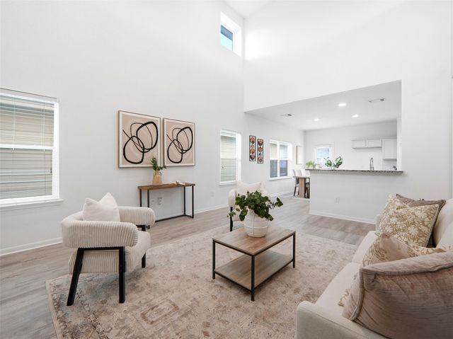 2911 Tilmon LN, Austin, TX 78725