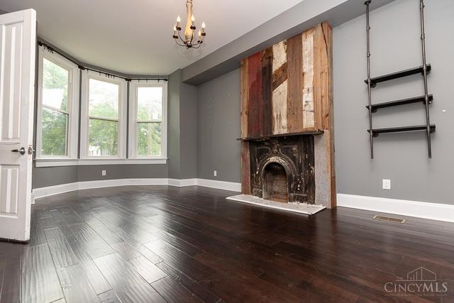 775 Summit Avenue, Cincinnati, OH 45204