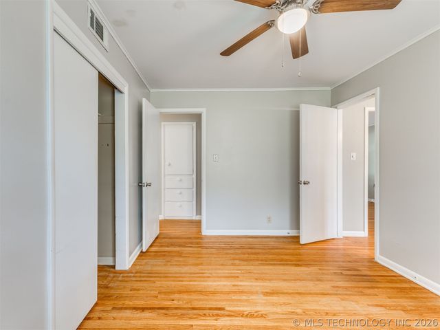 3921 E 37th Place, Tulsa, OK 74135