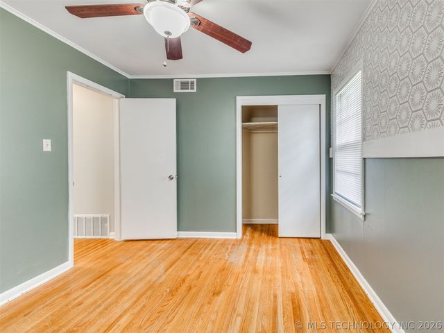 3921 E 37th Place, Tulsa, OK 74135