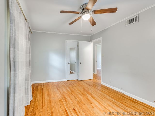 3921 E 37th Place, Tulsa, OK 74135