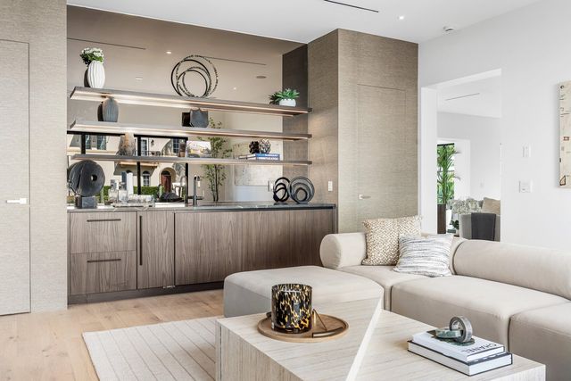 819 Bamboo Lane, Delray Beach, FL 33483