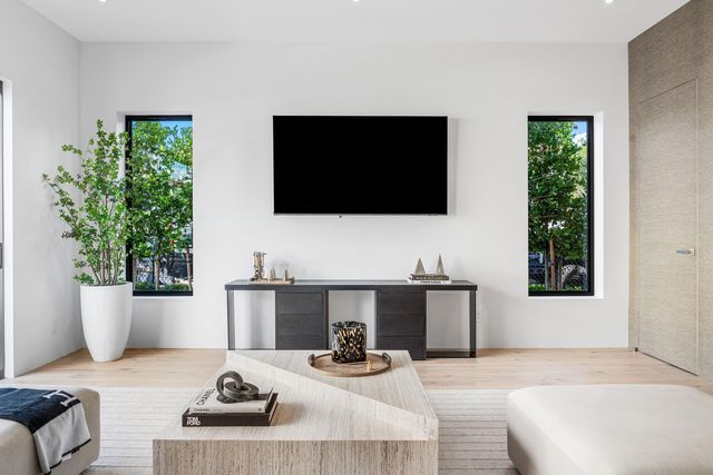 819 Bamboo Lane, Delray Beach, FL 33483