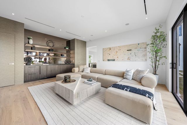 819 Bamboo Lane, Delray Beach, FL 33483