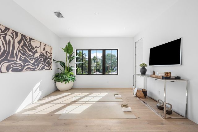 819 Bamboo Lane, Delray Beach, FL 33483