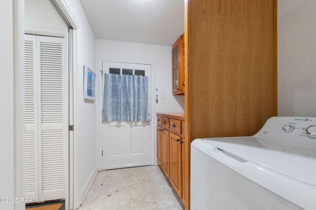 404 Briargate Circle, Lafayette, LA 70503