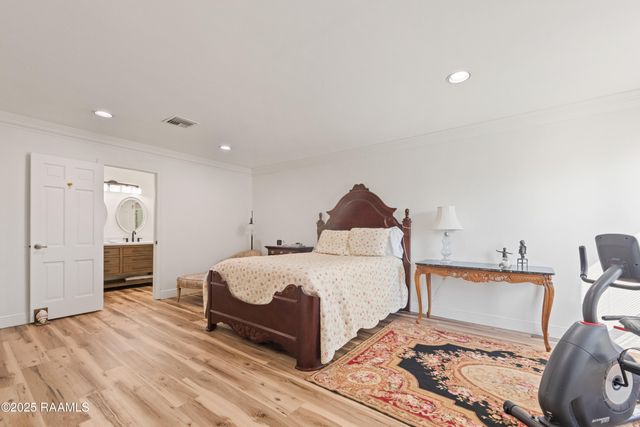 404 Briargate Circle, Lafayette, LA 70503