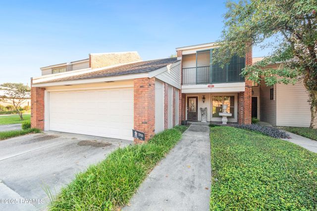 404 Briargate Circle, Lafayette, LA 70503