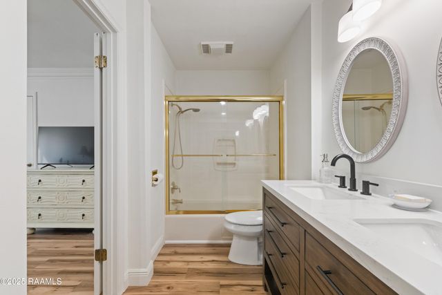 404 Briargate Circle, Lafayette, LA 70503