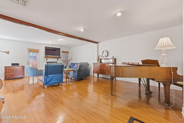 404 Briargate Circle, Lafayette, LA 70503