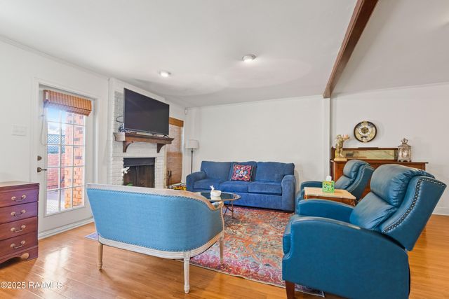 404 Briargate Circle, Lafayette, LA 70503