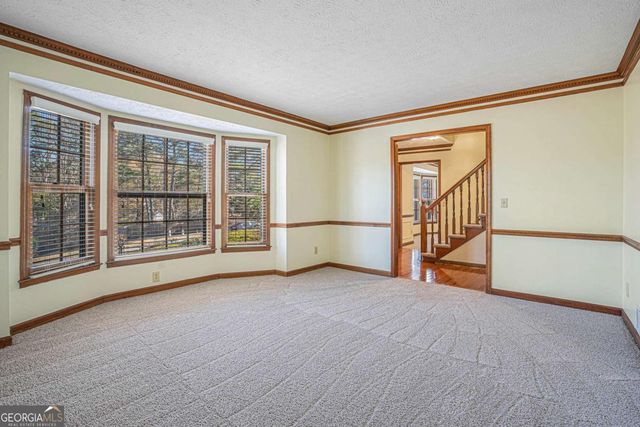 921 Cedar Trace SW, Lilburn, GA 30047