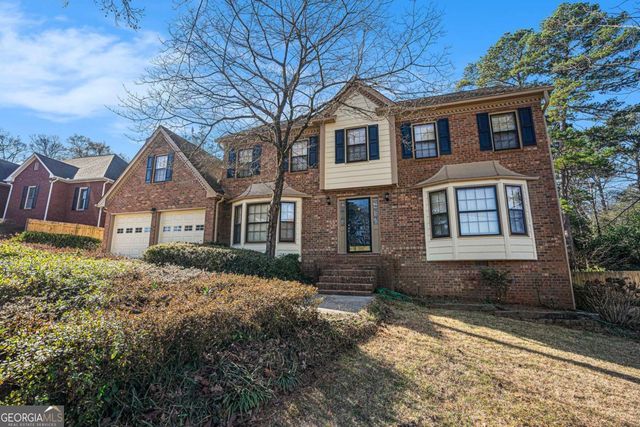 921 Cedar Trace SW, Lilburn, GA 30047