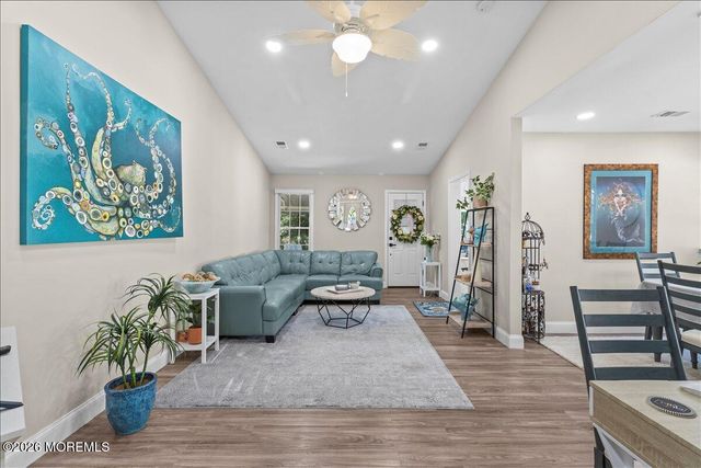 1719 Buttonwood Avenue, Toms River, NJ 08755