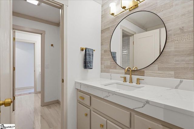 225 Parliament Road, Greenville, SC 29615