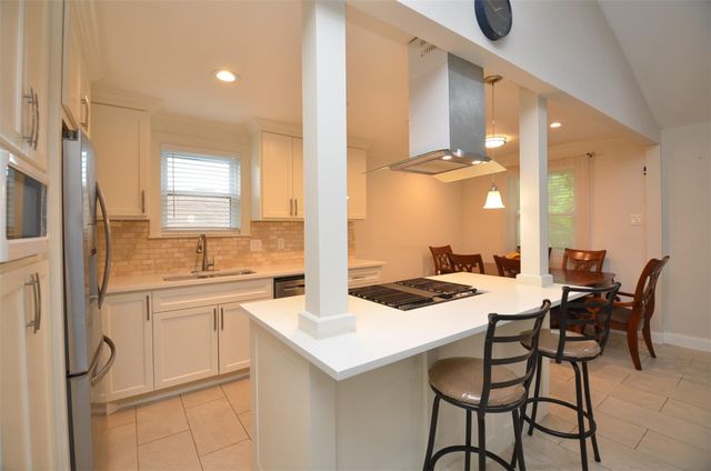 5834 Ludington Drive, Houston, TX 77035