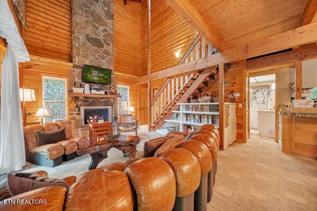 3127 Emerald Springs Loop, Sevierville, TN 37862