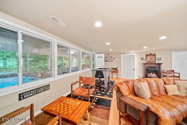 3127 Emerald Springs Loop, Sevierville, TN 37862