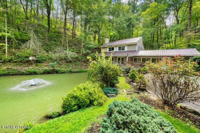 3127 Emerald Springs Loop, Sevierville, TN 37862