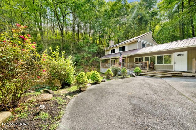 3127 Emerald Springs Loop, Sevierville, TN 37862