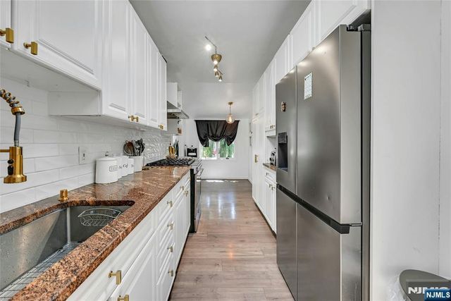 397 Pleasant Avenue, New Milford, NJ 07646