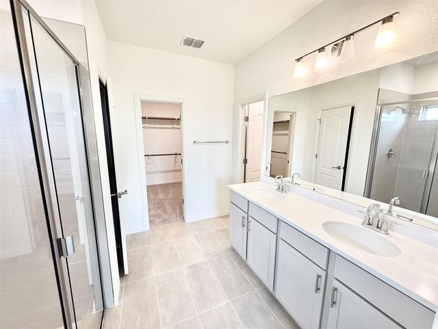 13729 Tucker Hedge PASS, Elgin, TX 78621