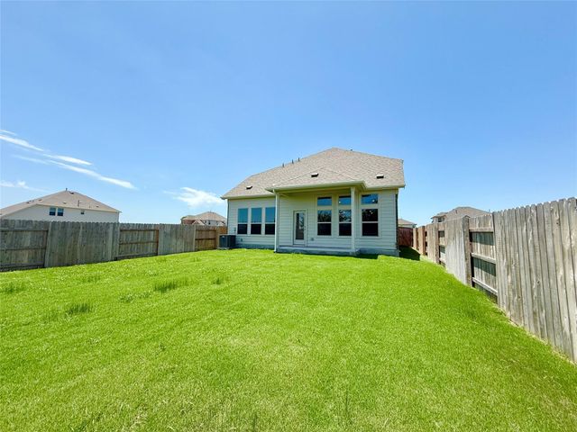 13729 Tucker Hedge PASS, Elgin, TX 78621