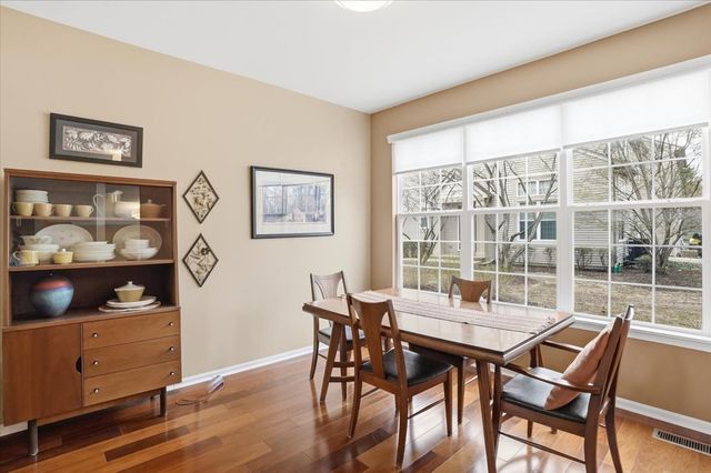 529 Shakespeare Drive, Grayslake, IL 60030