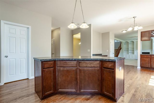 2601 Crimson View Drive, Belleville, IL 62221