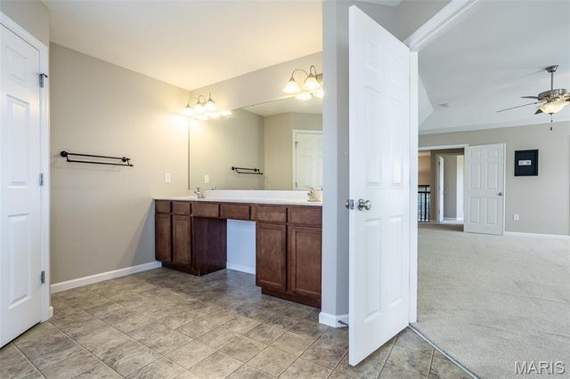 2601 Crimson View Drive, Belleville, IL 62221