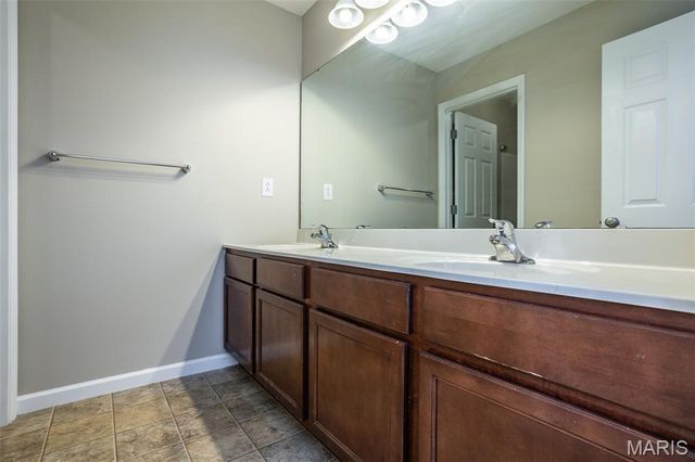 2601 Crimson View Drive, Belleville, IL 62221