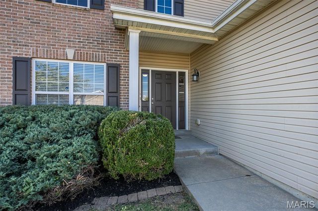 2601 Crimson View Drive, Belleville, IL 62221