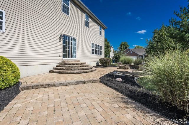 2601 Crimson View Drive, Belleville, IL 62221